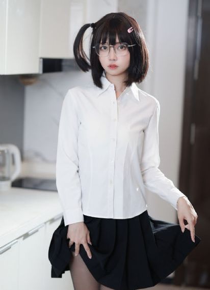 《憧憬成为魔法少女 》_迅雷下载电影